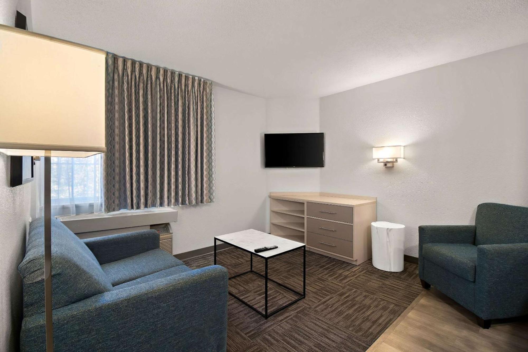 Mainstay Suites Salt Lake City Fort Union Мидвейл Экстерьер фото