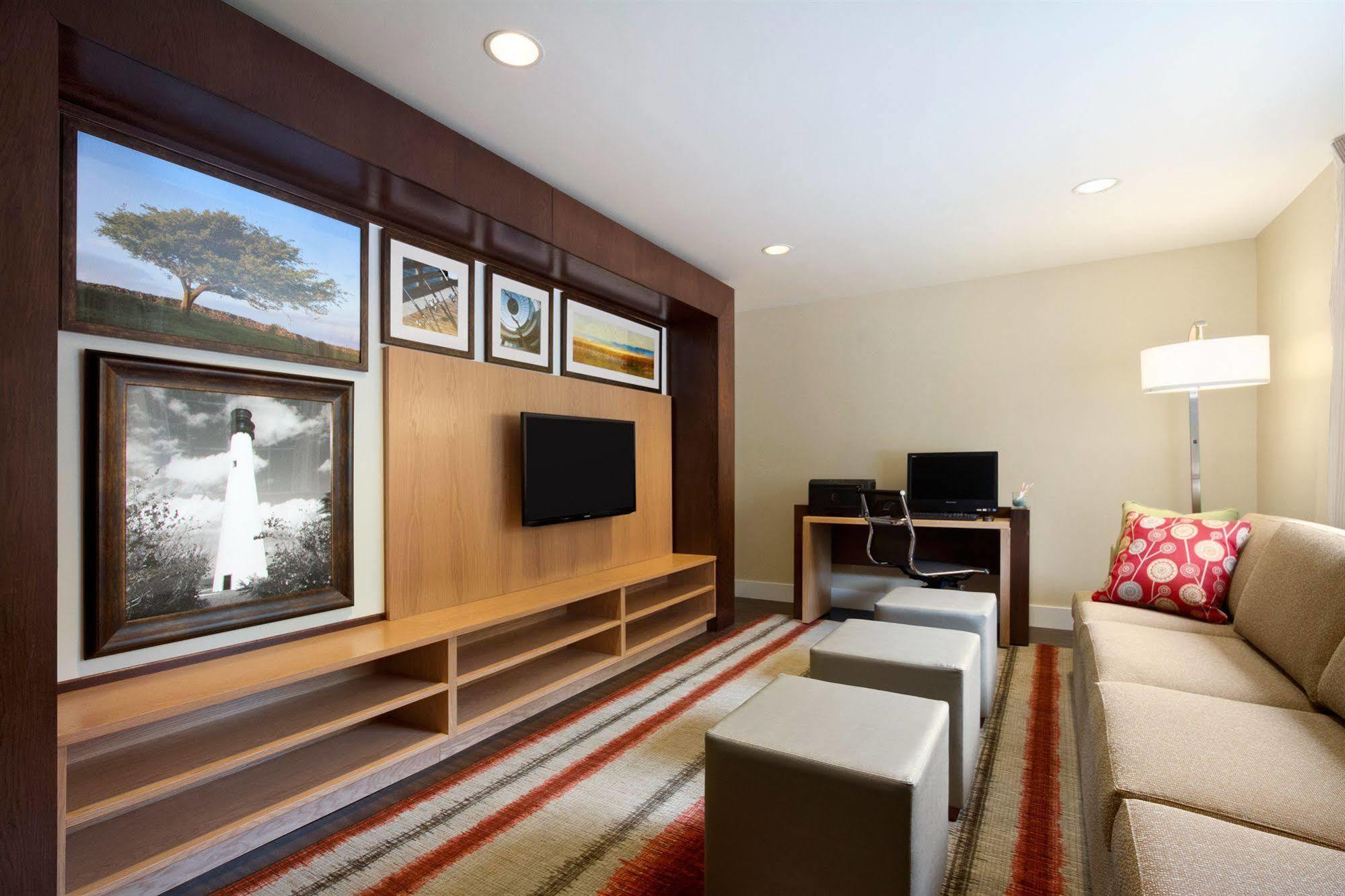 Mainstay Suites Salt Lake City Fort Union Мидвейл Экстерьер фото